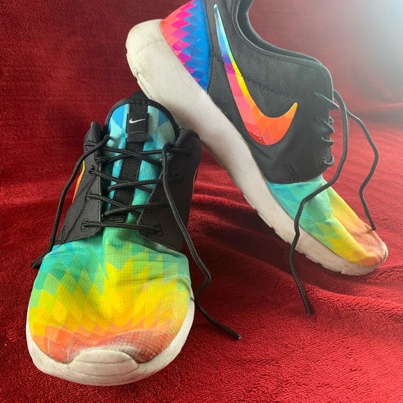 Nike Multicolor Sneakers Size 7.5 - Picture 2 of 9